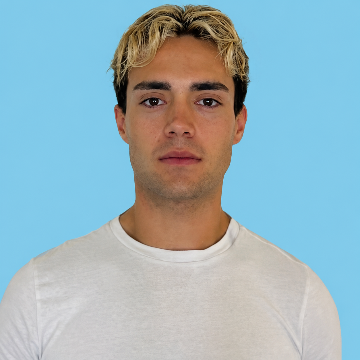Max Riveras, periodista i editor de vídeo a Antiburocràcia Catalunya